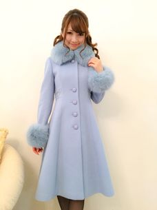 プリンセスコート２ＴＨＲＥＥ新色 - Coat | Line Up | ジーザス